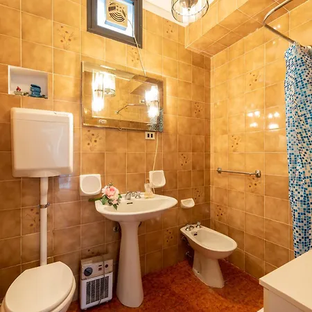 Acqua Marina 800m From The Sea - Happy Appartement Cogoleto