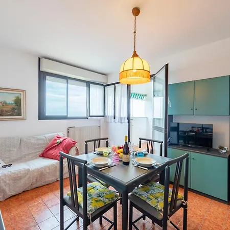 Acqua Marina 800m From The Sea - Happy Appartement Cogoleto