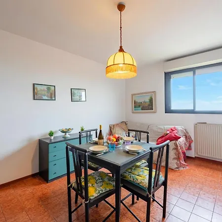 Acqua Marina 800m From The Sea - Happy Cogoleto